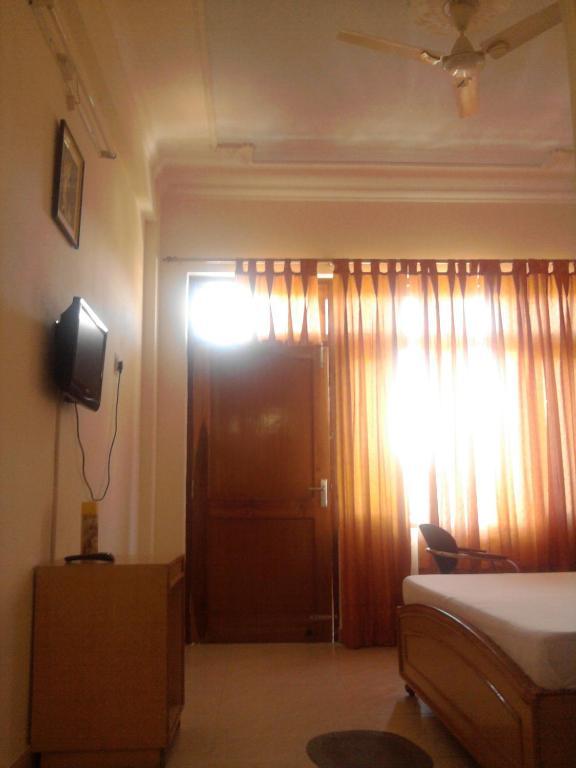 Sapphire Inn Bhīm Tāl エクステリア 写真